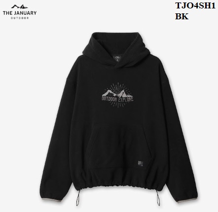 Áo hoodie nỉ lông màu đen mặt trước, hình in núi và chữ OUTDOOR EXPLORE ở ngực, túi kangaroo, gấu rút dây